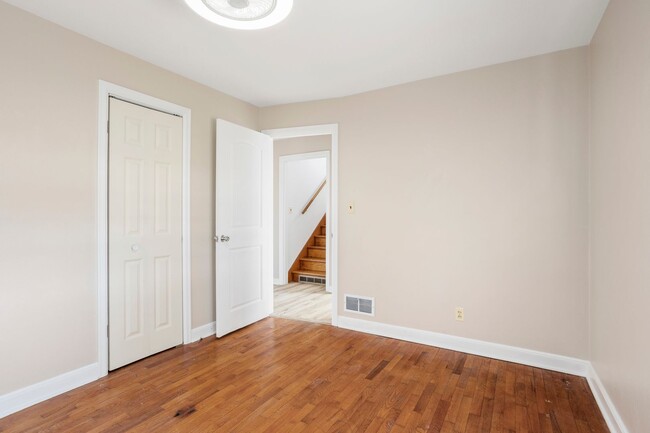 Photo - Three Bedroom Appleton House
