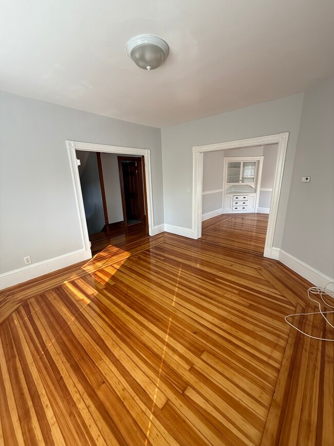 Photo - 68 Willow Ave Unit 2