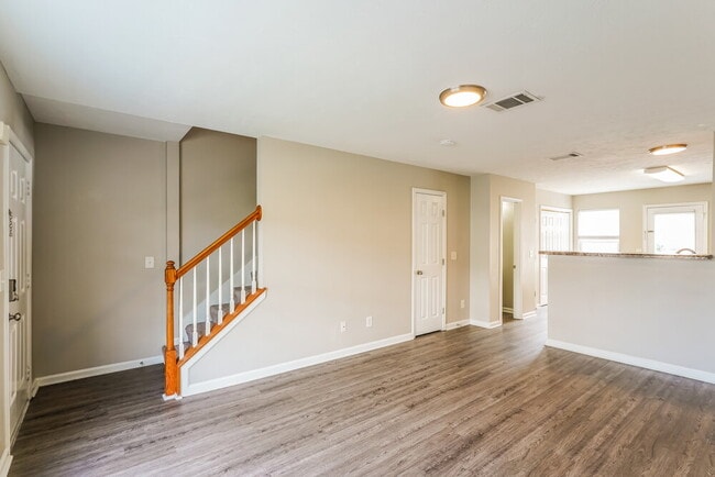 Photo - 8033 Logan Dr
