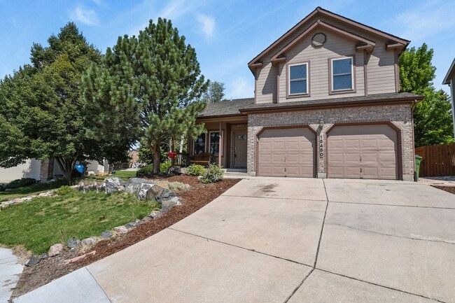 Photo - Stunning 5 Bedroom in School District 20