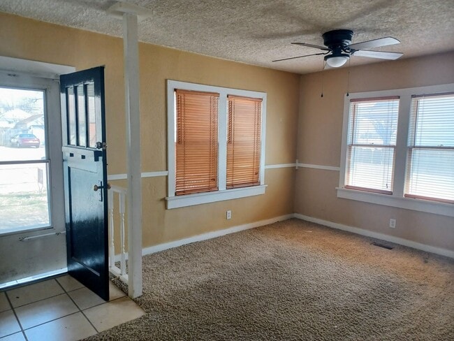 Photo - Cute 2 bedroom, 1 bathroom home on Southeast side
