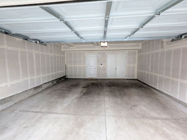 Photo - Three Bedroom Townhome