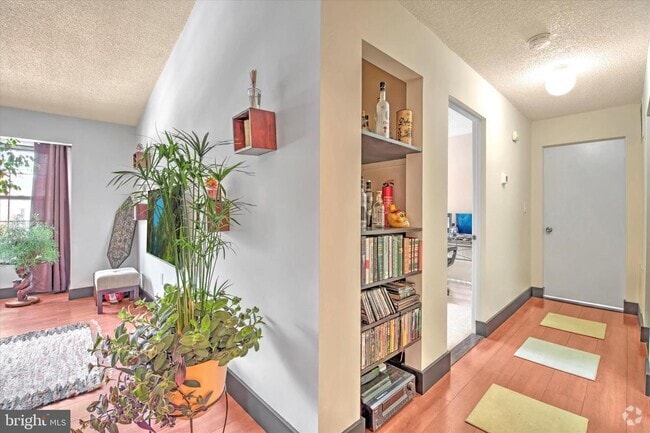 Building Photo - 18 Feiler Ct Rental