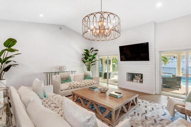 Photo - 904 Hyacinth Dr