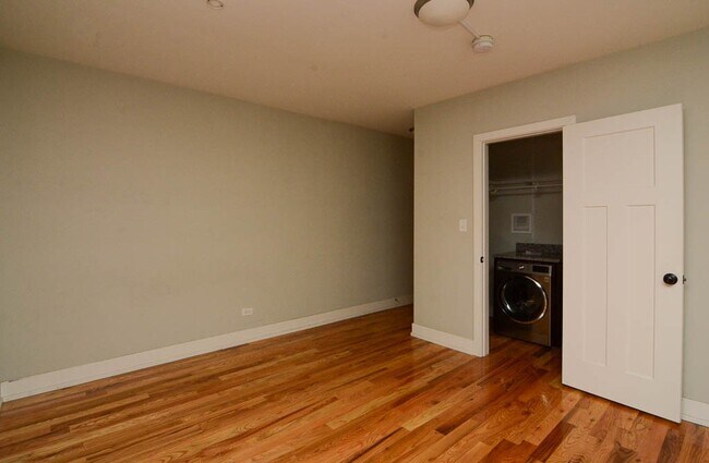 Photo - 2907 N Mildred Ave Unit C2