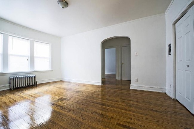 Photo - 4815-23 W Cortez St