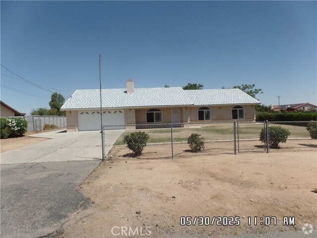 Building Photo - 18508 Fairburn St Rental