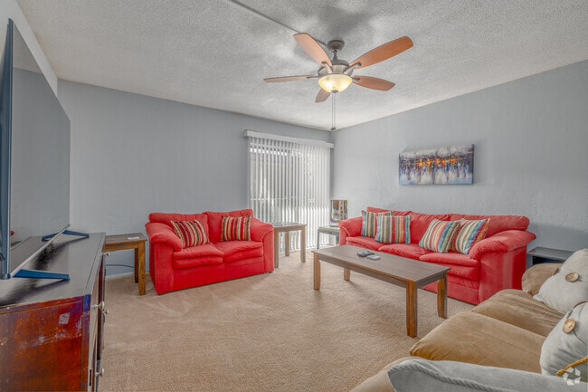 3BR, 2BA - 1,224SF - Living Room