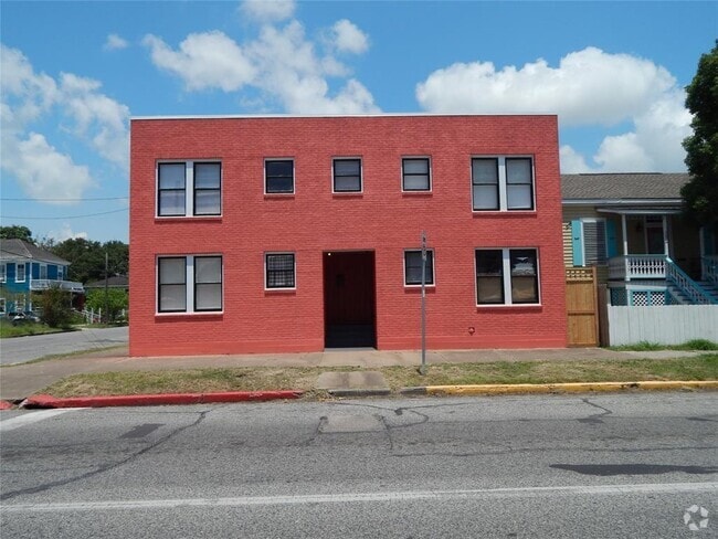 Building Photo - 3628 Avenue O Unit 2 Rental