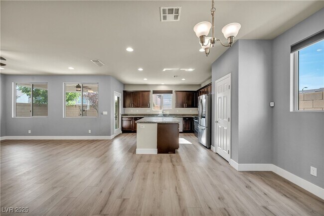 Building Photo - 8016 Skye Falls St Rental
