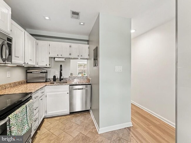 Photo - 13849 Constitution Ct