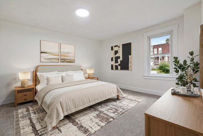 Photo - 2217 Hawthorne Ave