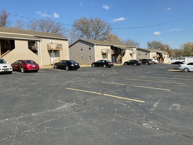 Photo - CUTE 2bd/2bath apartment (DOWNSTAIRS UNIT)... Unit 4563 E. Zora, Apt B