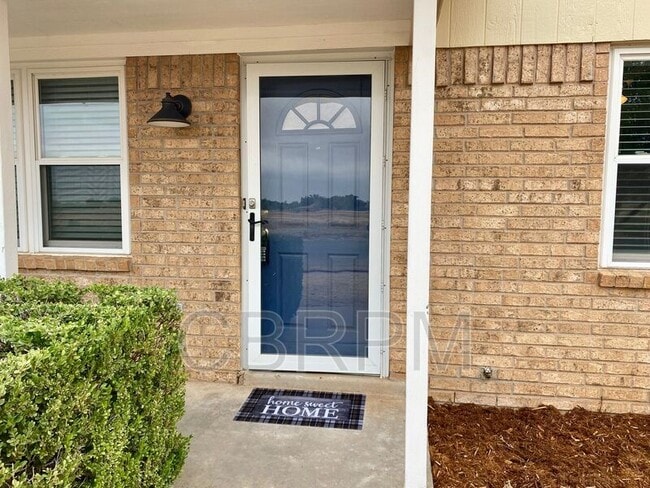 Photo - 5539 Auburn St