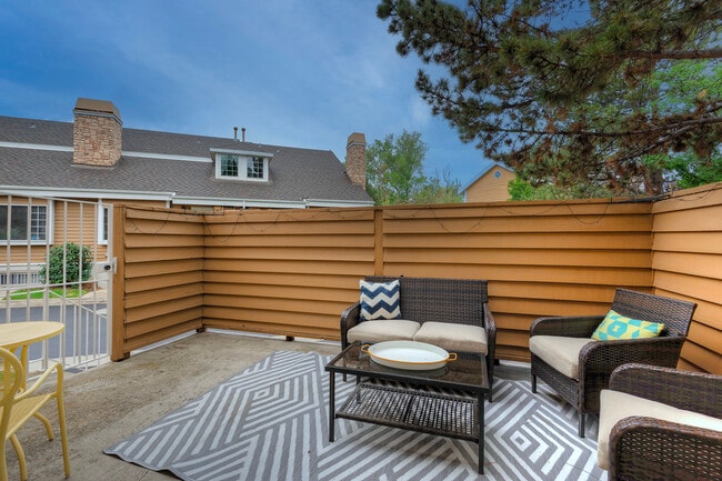 Photo - 830 E Pond View Way