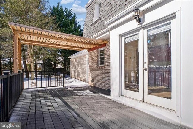 Photo - 1221 Forestville Dr