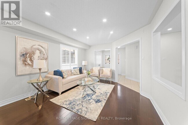 Photo - 16 Newark Way