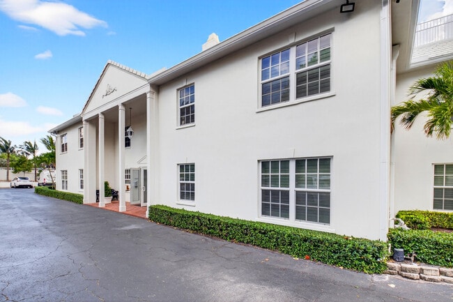 Photo - 817 N Ocean Blvd Unit 17