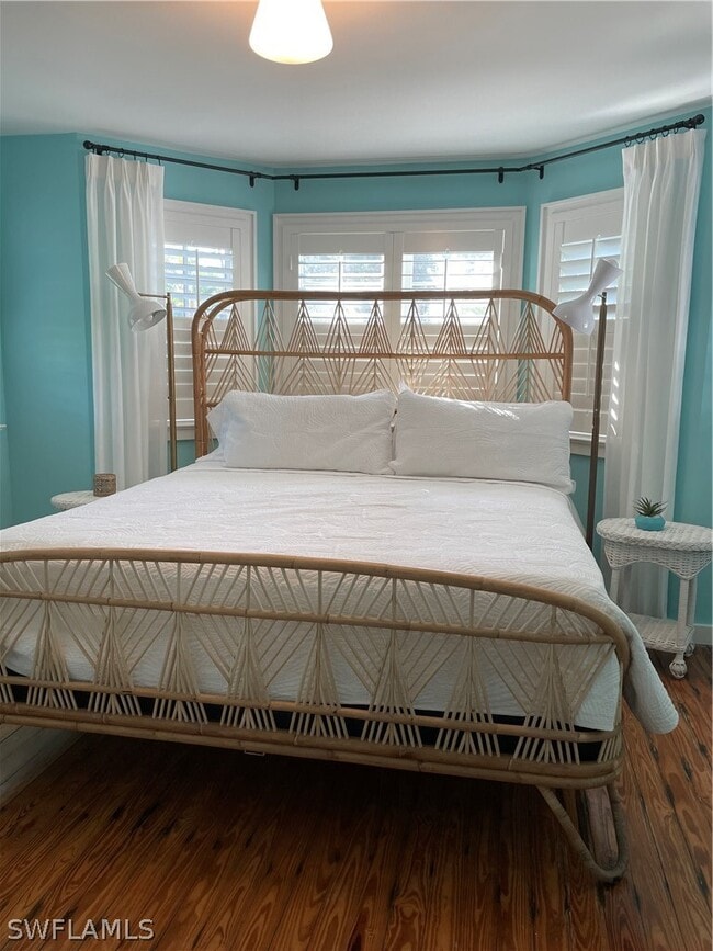 Photo - 92 10th Ave S