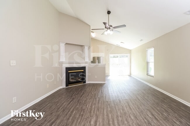 Photo - 7307 Woodbourne Ln