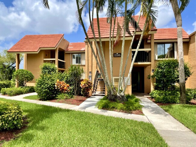 Photo - 11186 Green Lake Dr Unidad 202