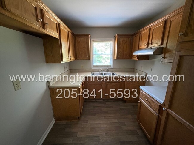 Photo - 2500 2nd St NW