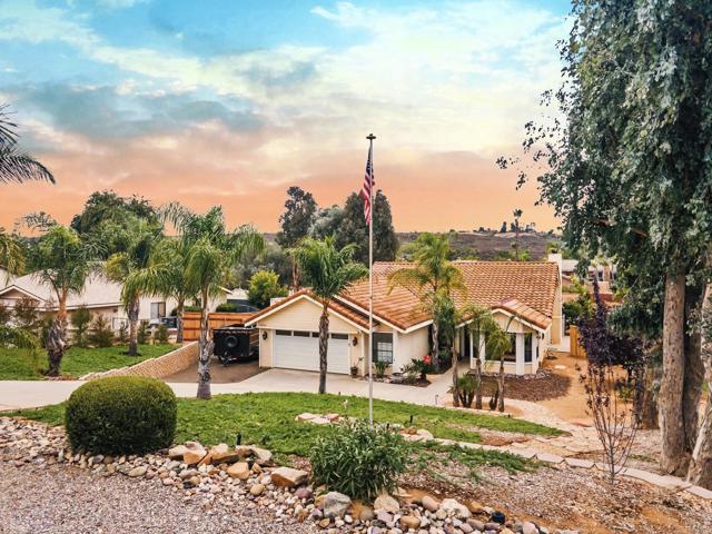 Photo - 24905 Abalar Way
