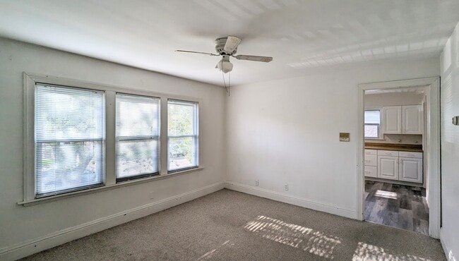 Photo - 607 Walnut St Unit 4