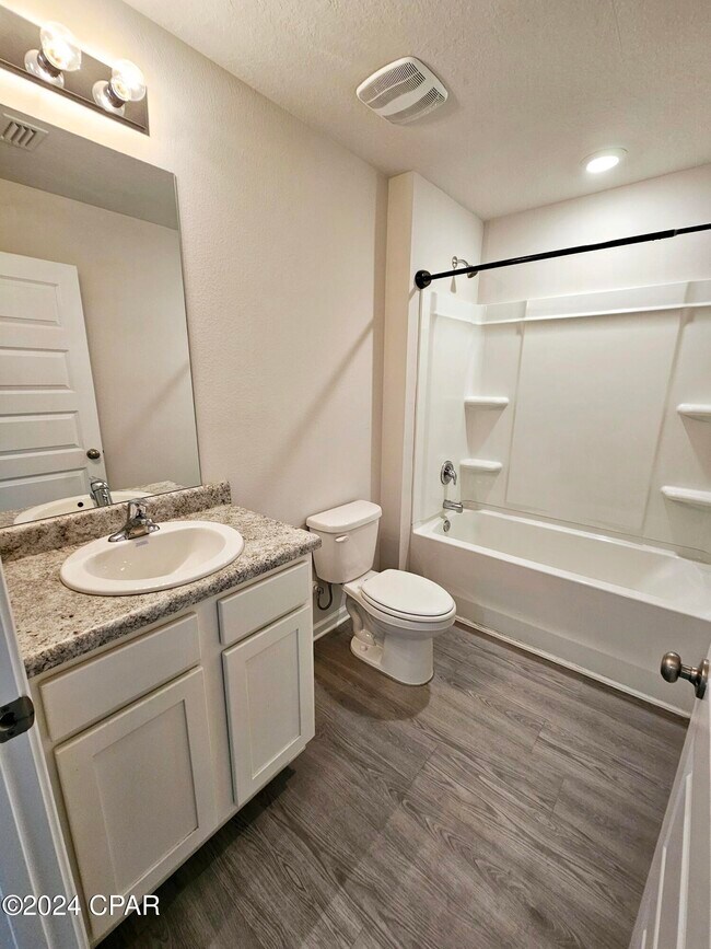 Photo - 4953 Conner Ln