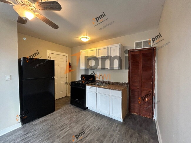 Photo - 4901 Walsh Ave Unit 2
