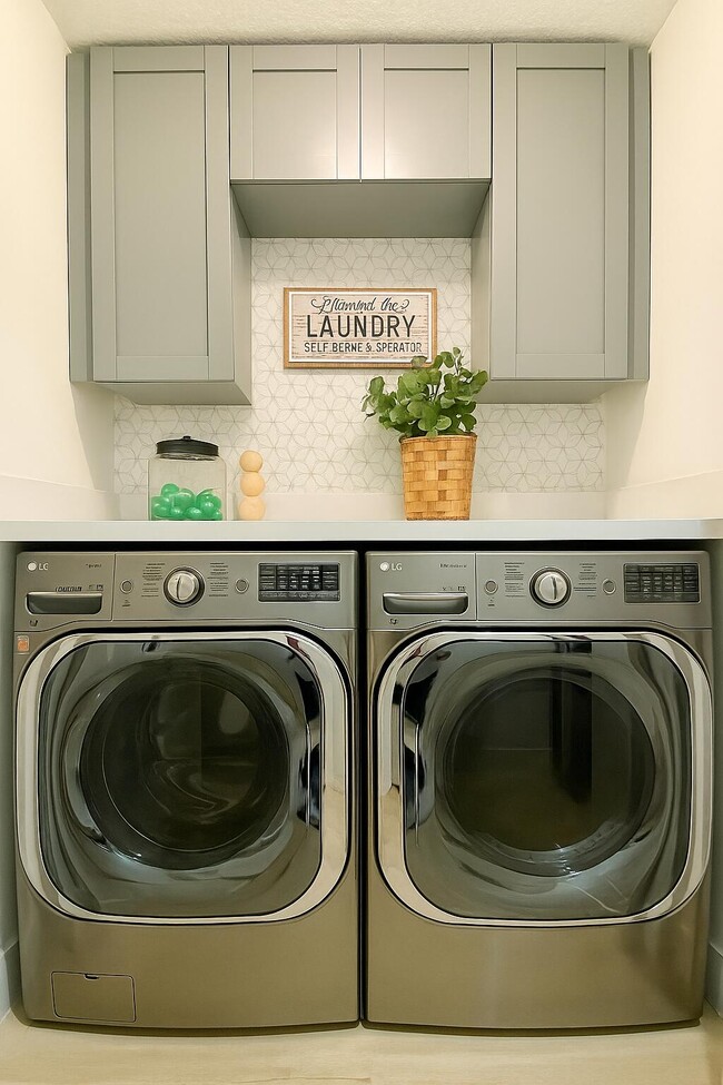 Photo - 1853 Shower Tree Way
