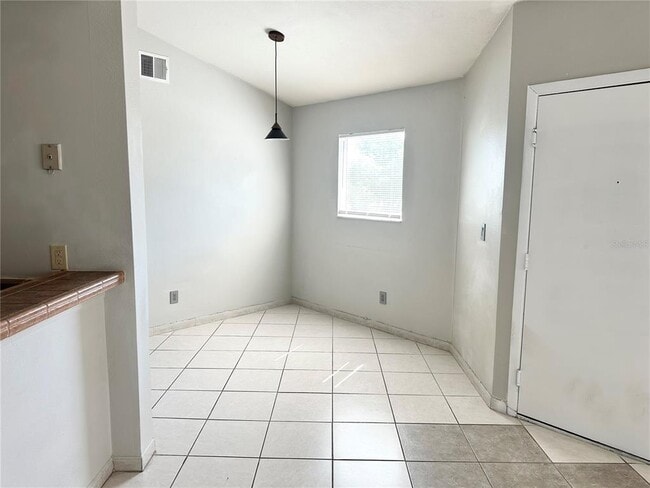 Photo - 2524 Woodgate Blvd Unit 201
