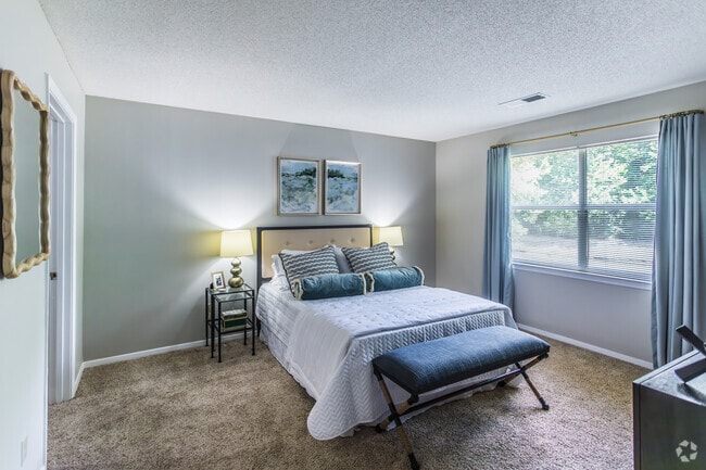 2BR, 2BA - 1,159SF - Primary Bedroom