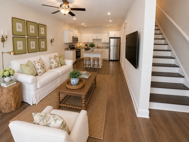 Photo - 102 Skye Dr