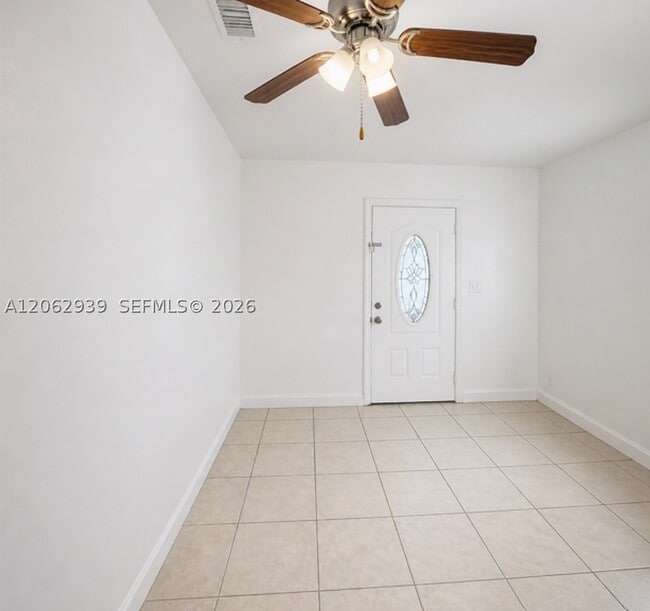 Photo - 346 SW 5th St