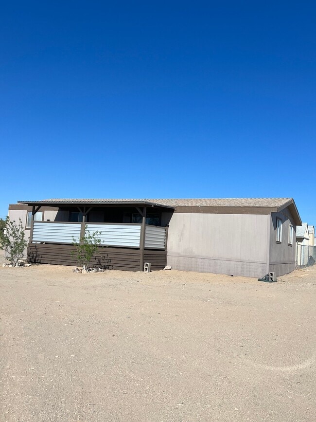 Building Photo - 4902 Ranchero Ln