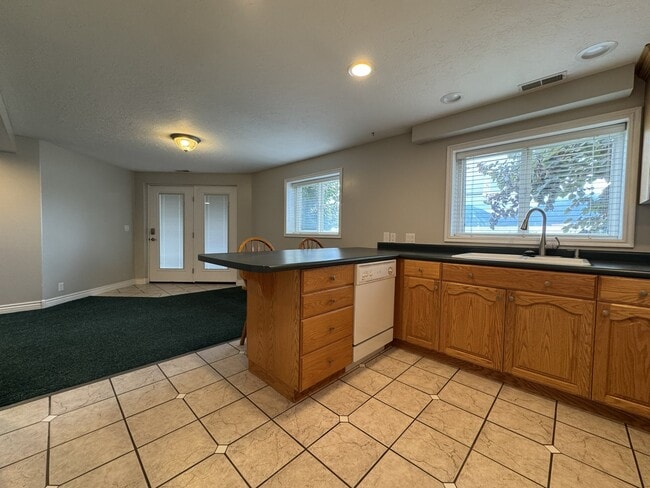 Photo - 11207 Woodfield Rd