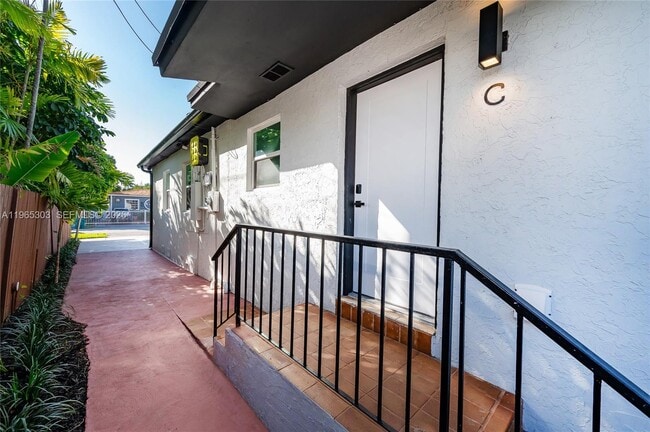 Photo - 3321 NW 19th Terrace Unit C