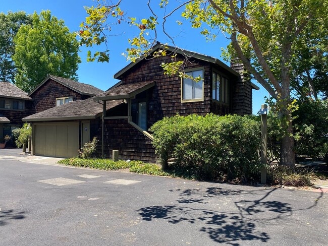 Photo - 2750 Sea View Pkwy
