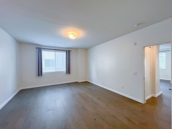 Photo - Beautiful  2Bd 2 Ba in Luxury Community