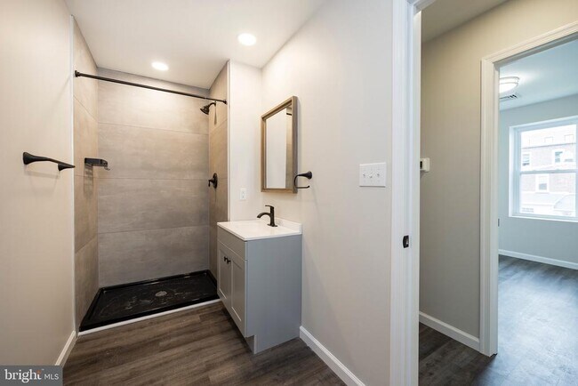 Photo - 14 S 4th Ave Unidad 4