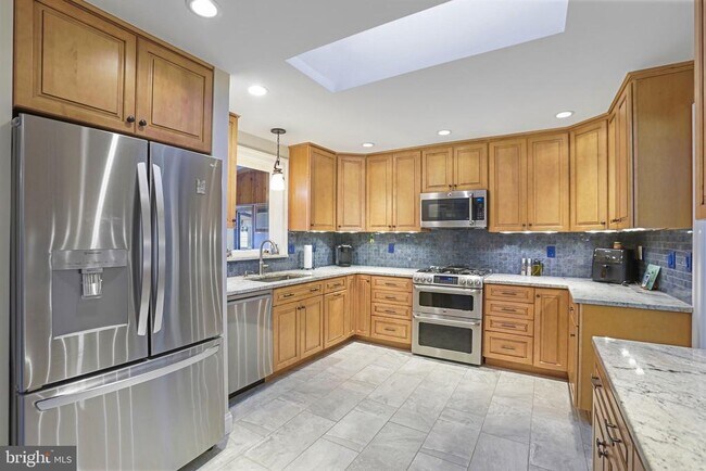 Photo - 4402 Medford Dr