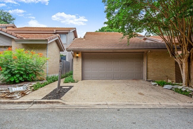 4116 Creek Ledge
