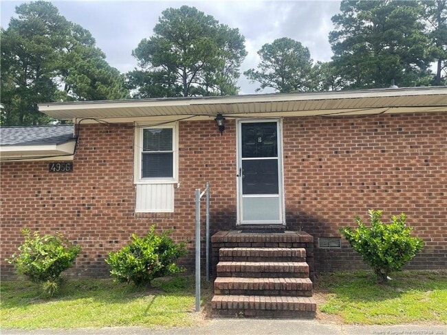 Building Photo - 4956 Fieldcrest Dr Rental