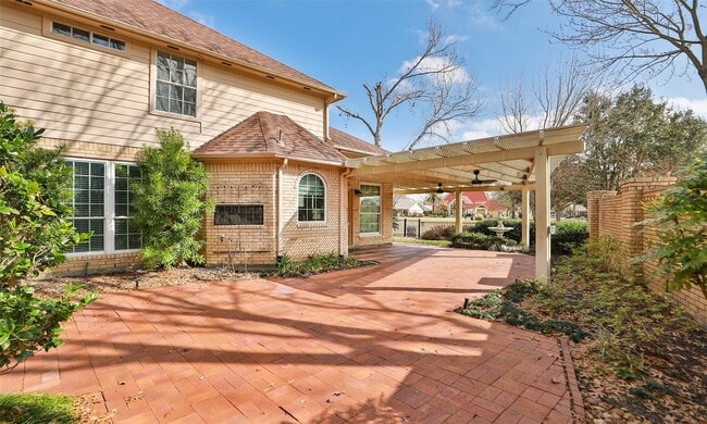 Photo - 7502 Holly Ct Estates Dr