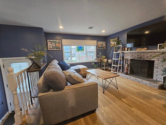 Photo - 7 Circle Hill Rd