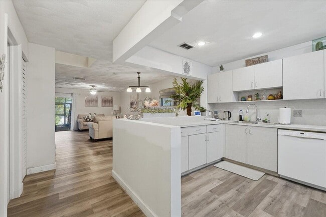 Photo - 9240 NW 14th St Unit 270