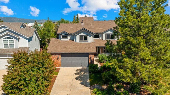 15390 Paddington Cir