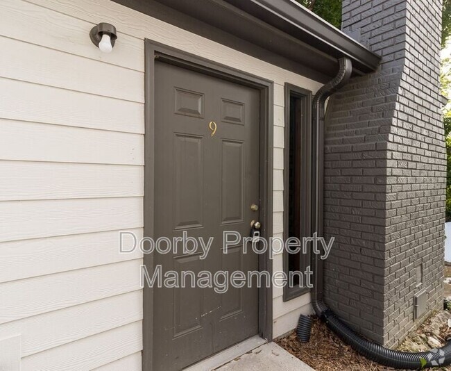 Building Photo - 18 S Germantown Rd Unit 9 Rental