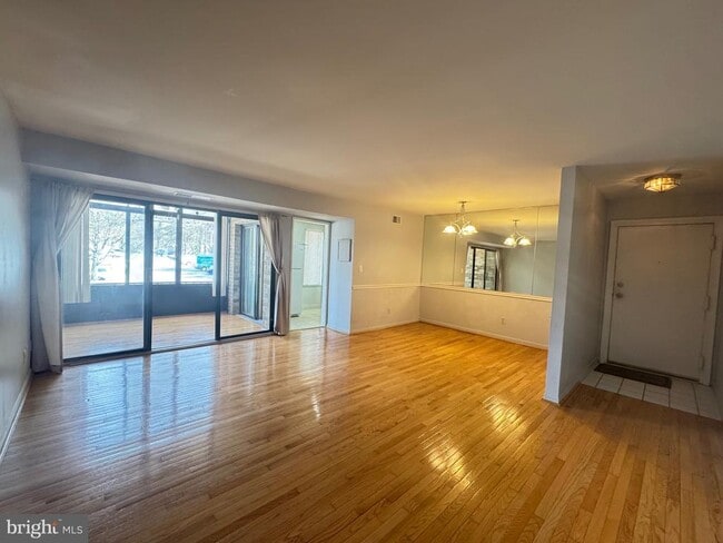 Photo - 5482 Cedar Ln Unit B-2